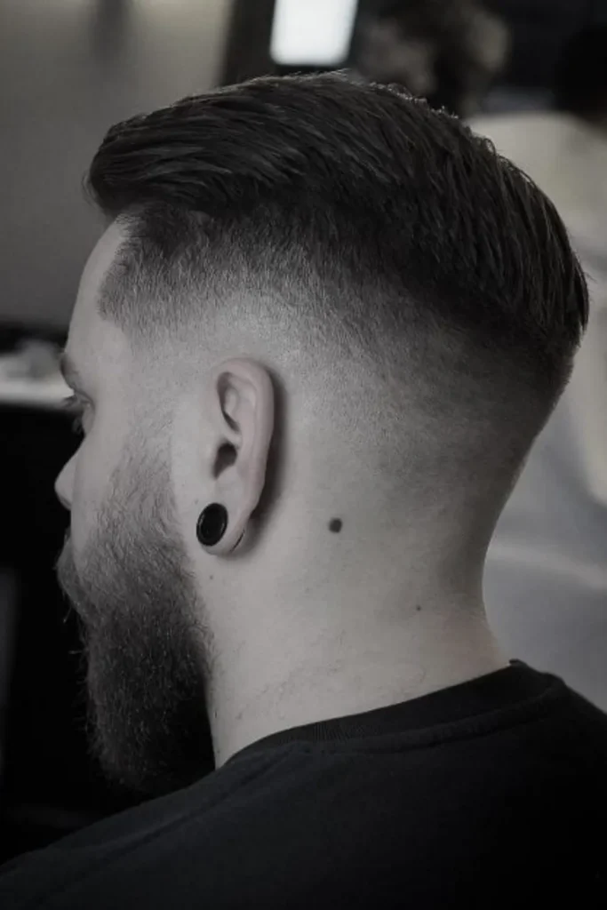 Disconnected Undercut