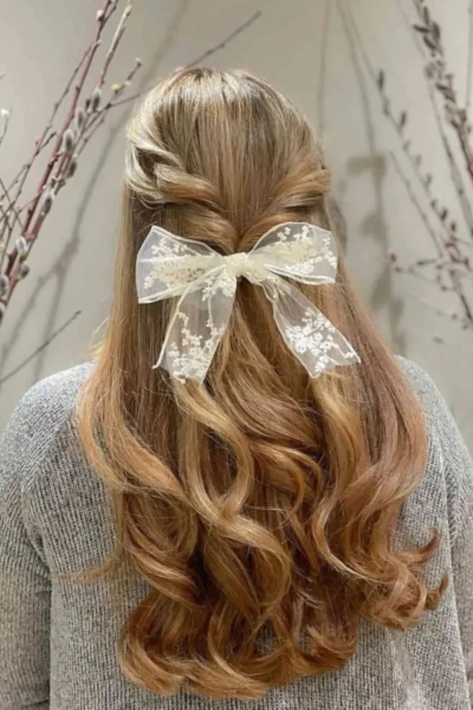 Layered Wavy Hairstyle with Bow