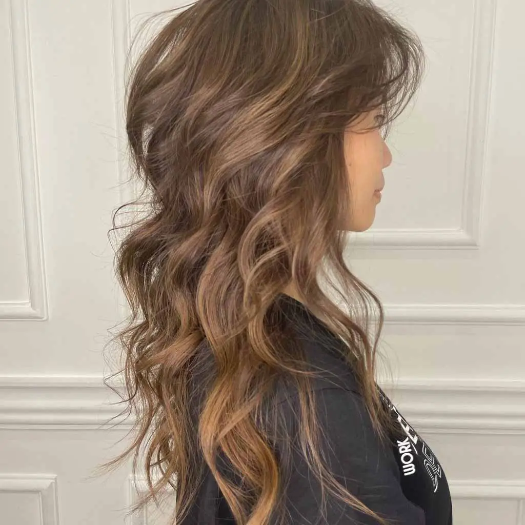 Long Wavy Balayage Wolf Cut on Fluffy Hair