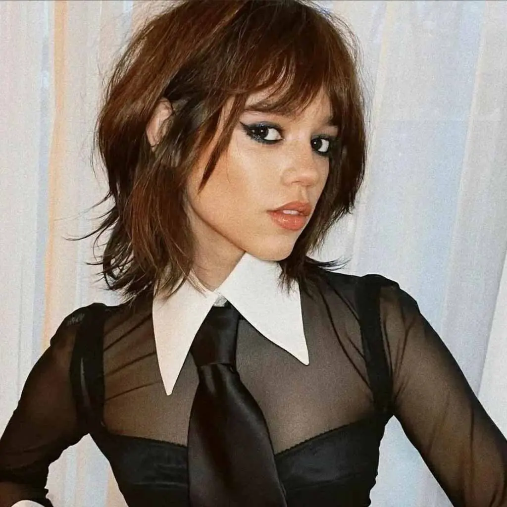 Shaggy Bob Wolf Cut With Bangs